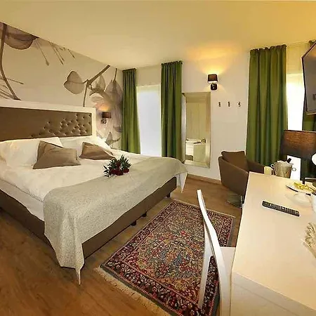 Florida Hotel